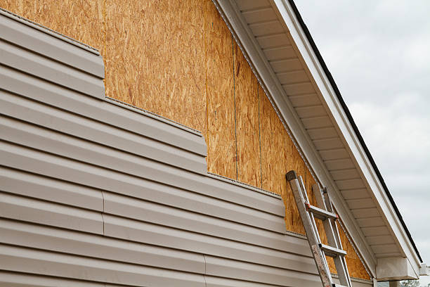 24/7 Emergency Siding Repair experts in Cranesville, PA